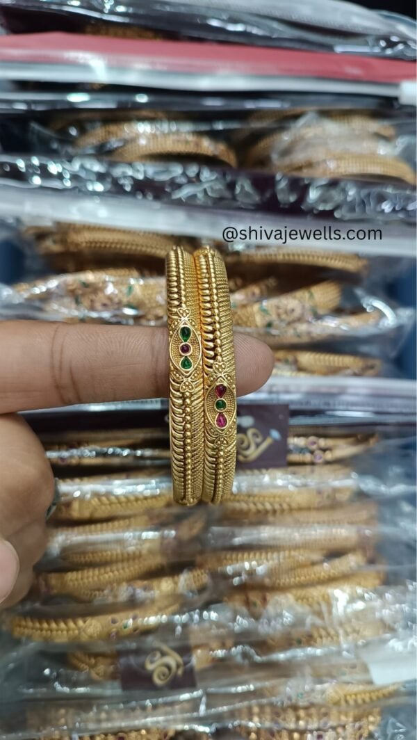 Curve Bangle (Set of 2)