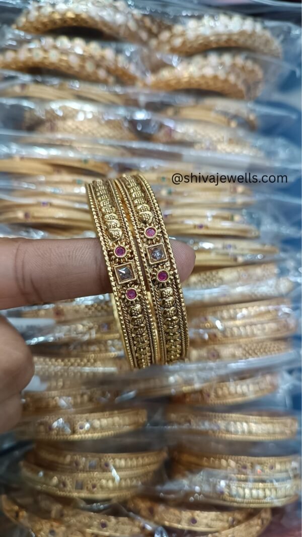 Designer Bangle (Set of 2)