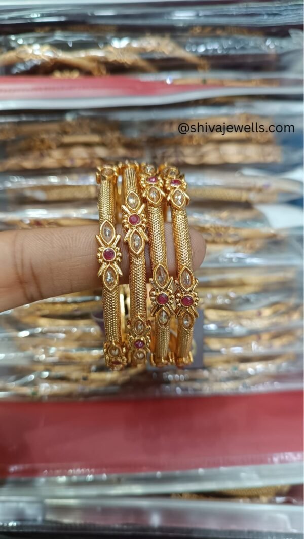 Floral Kundan Polki Bangle (Set of 2) - Image 2