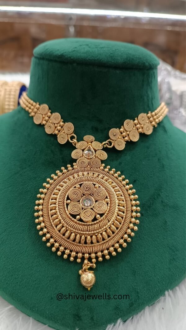 Long Necklace - Image 4